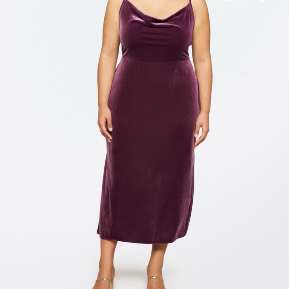 Taylor Luxurious Purple Velvet Dress